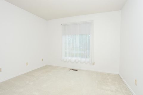 Tiny photo for 5 Downing Circle, Bloomington, IL 61704 (MLS # 12647699)