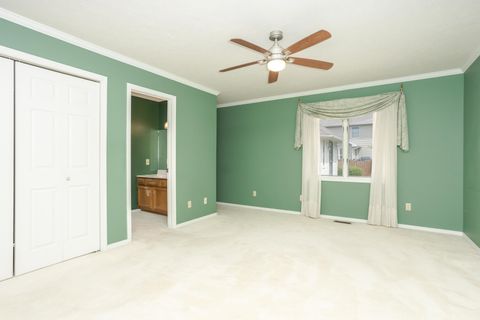 Tiny photo for 5 Downing Circle, Bloomington, IL 61704 (MLS # 12647699)