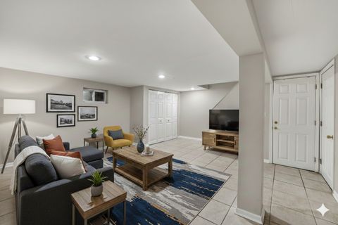 Tiny photo for 822 Colonial Drive #B, Wheeling, IL 60090 (MLS # 12564716)