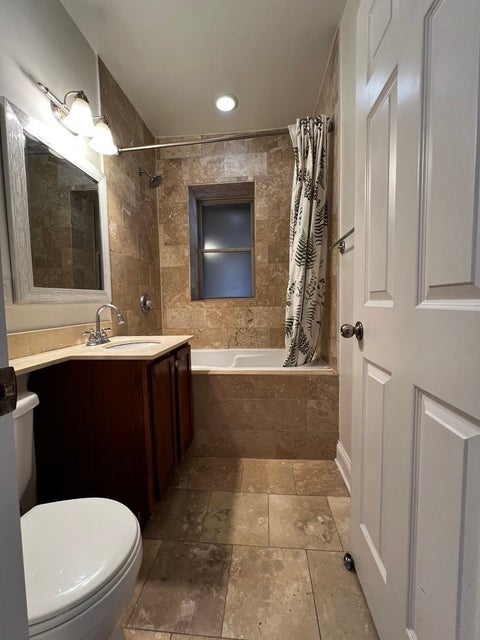 Tiny photo for 2707 W Glenlake Avenue #3, Chicago, IL 60659 (MLS # 12773614)