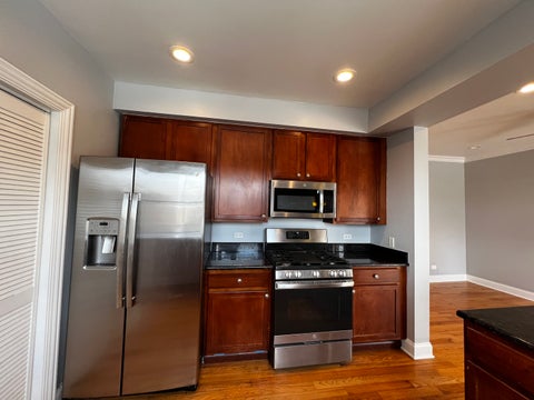 Tiny photo for 2707 W Glenlake Avenue #3, Chicago, IL 60659 (MLS # 12773614)