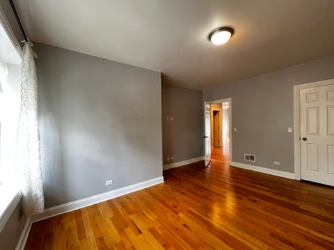 Tiny photo for 2707 W Glenlake Avenue #3, Chicago, IL 60659 (MLS # 12773614)