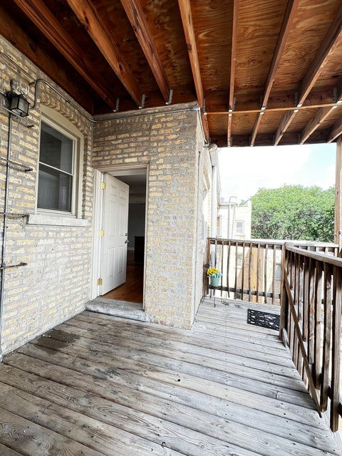 Tiny photo for 2707 W Glenlake Avenue #3, Chicago, IL 60659 (MLS # 12773614)