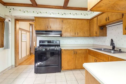 Tiny photo for 3420 Grove Avenue, Berwyn, IL 60402 (MLS # 12471362)