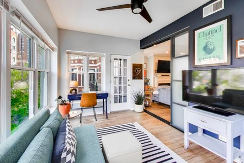 Tiny photo for 435 W SURF Street #4A, Chicago, IL 60657 (MLS # 12477516)