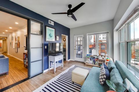 Tiny photo for 435 W SURF Street #4A, Chicago, IL 60657 (MLS # 12477516)
