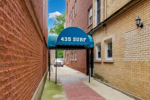 Tiny photo for 435 W SURF Street #4A, Chicago, IL 60657 (MLS # 12477516)