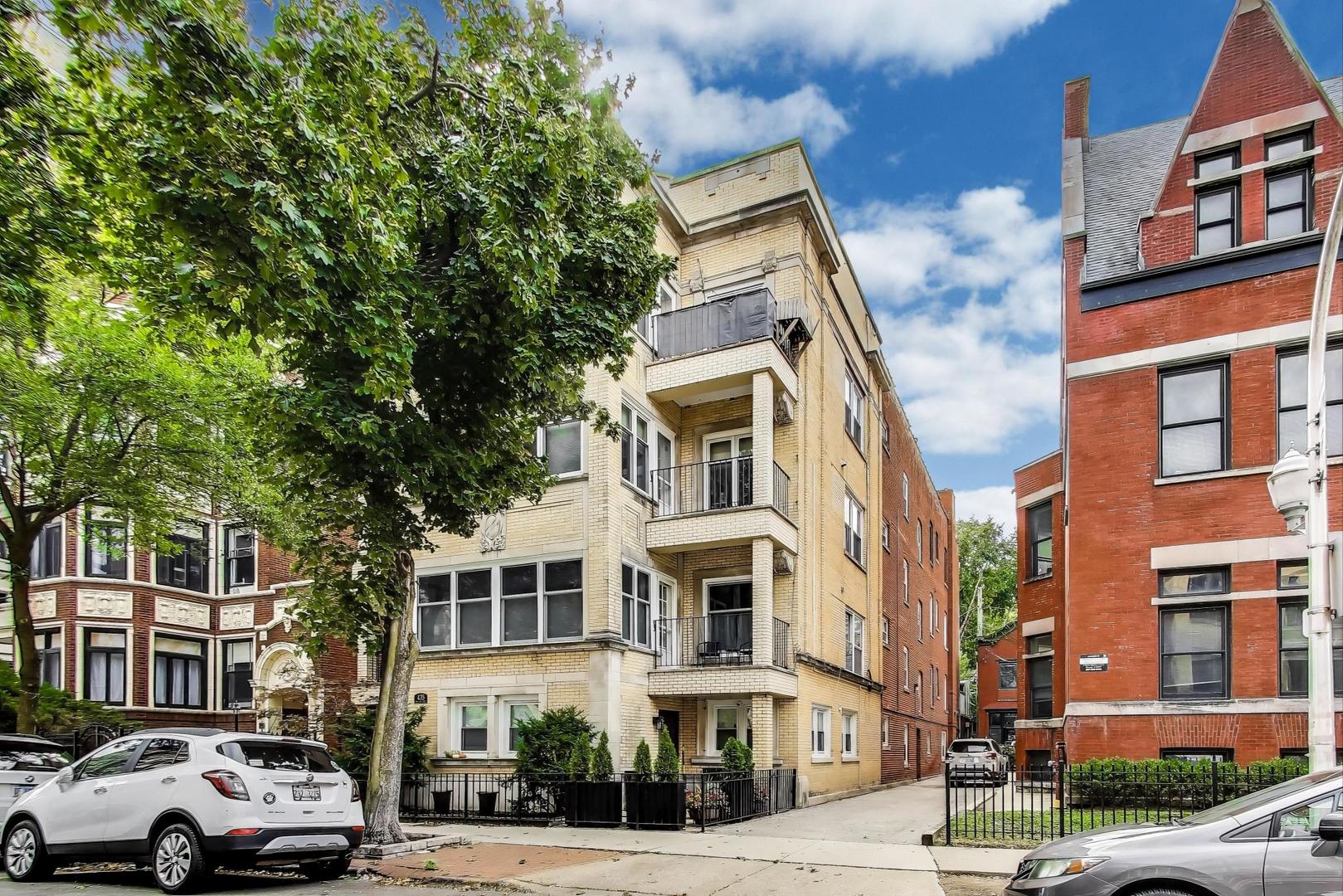 435 W SURF Street 4A