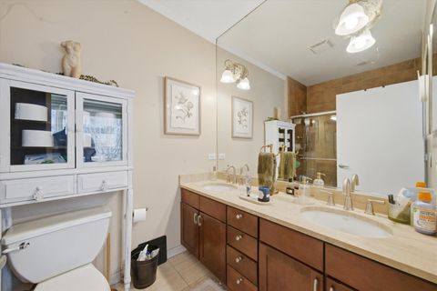Tiny photo for 945 N Kingsbury Street #119, Chicago, IL 60610 (MLS # 12595437)