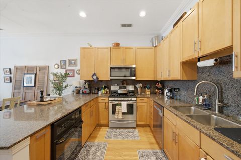 Tiny photo for 945 N Kingsbury Street #119, Chicago, IL 60610 (MLS # 12595437)