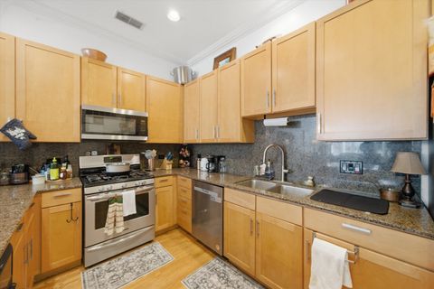 Tiny photo for 945 N Kingsbury Street #119, Chicago, IL 60610 (MLS # 12595437)