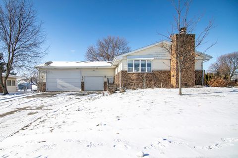 Tiny photo for 401 S Walnut Street, Manteno, IL 60950 (MLS # 12532624)