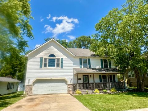 Photo of 516 Whelan Street, Lockport, IL 60441 (MLS # 12497970)