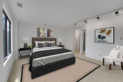 Tiny photo for 7131 N Caldwell Avenue #4S, Chicago, IL 60646 (MLS # 12528713)