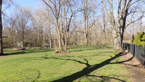 Tiny photo for Warrenville, IL 60555 (MLS # 12602585)