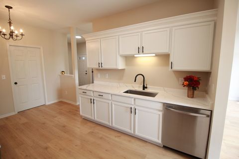 Tiny photo for 1542 Stoneridge Court, Yorkville, IL 60560 (MLS # 12480642)