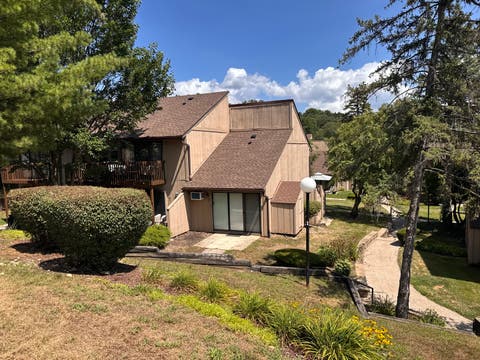 Photo of 24 JAMAICA COLONY Street #4, Fox Lake, IL 60020 (MLS # 12726298)