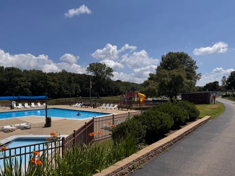 Tiny photo for 24 JAMAICA COLONY Street #4, Fox Lake, IL 60020 (MLS # 12726298)