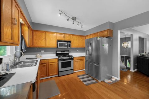 Tiny photo for 6911 Astoria Drive, Plainfield, IL 60586 (MLS # 12487794)