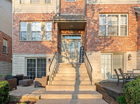 Tiny photo for 265 N WILMETTE Avenue, Westmont, IL 60559 (MLS # 12618293)