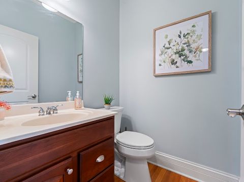 Tiny photo for 265 N WILMETTE Avenue, Westmont, IL 60559 (MLS # 12618293)