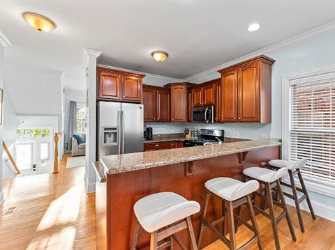 Tiny photo for 265 N WILMETTE Avenue, Westmont, IL 60559 (MLS # 12618293)