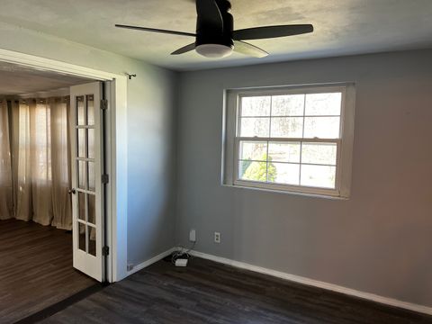 Tiny photo for 33 Westwood Drive, Mt Vernon, IL 62864 (MLS # 12594441)