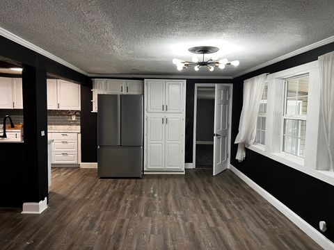 Tiny photo for 33 Westwood Drive, Mt Vernon, IL 62864 (MLS # 12594441)