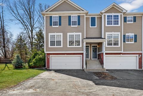 Photo of 2321 Hudson Circle, Aurora, IL 60502 (MLS # 12588884)