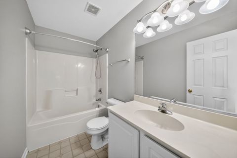 Tiny photo for 2321 Hudson Circle, Aurora, IL 60502 (MLS # 12588884)