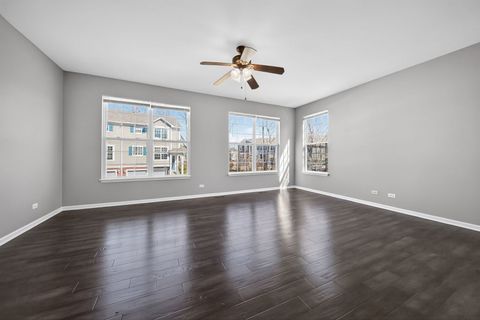 Tiny photo for 2321 Hudson Circle, Aurora, IL 60502 (MLS # 12588884)