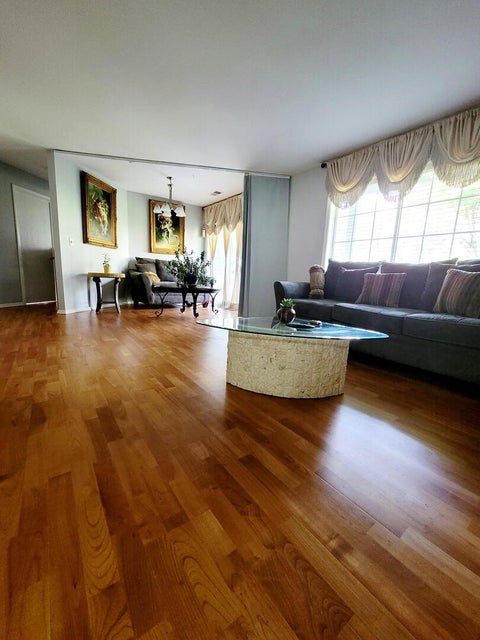 Tiny photo for 1508 W Pheasant Trail Drive #1, Arlington Heights, IL 60004 (MLS # 12775404)