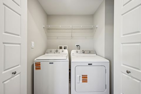 Tiny photo for 1175 lakepointe Drive, Schaumburg, IL 60173 (MLS # 12551059)