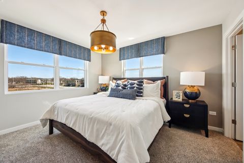 Tiny photo for 1175 lakepointe Drive, Schaumburg, IL 60173 (MLS # 12551059)