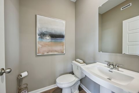 Tiny photo for 1175 lakepointe Drive, Schaumburg, IL 60173 (MLS # 12551059)