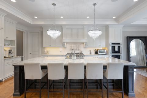 Tiny photo for 39W364 Longmeadow Lane, St. Charles, IL 60175 (MLS # 12619904)