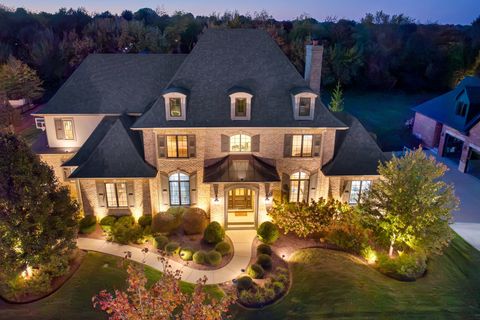 Tiny photo for 39W364 Longmeadow Lane, St. Charles, IL 60175 (MLS # 12619904)