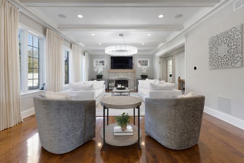 Tiny photo for 39W364 Longmeadow Lane, St. Charles, IL 60175 (MLS # 12619904)