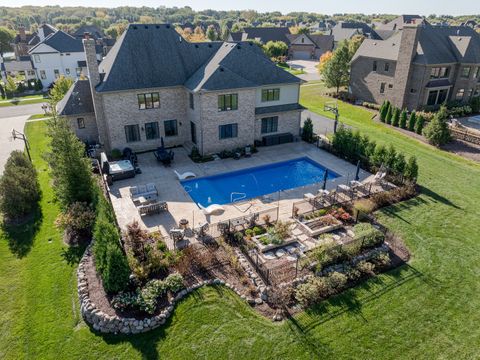 Tiny photo for 39W364 Longmeadow Lane, St. Charles, IL 60175 (MLS # 12619904)