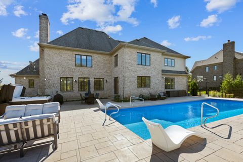 Tiny photo for 39W364 Longmeadow Lane, St. Charles, IL 60175 (MLS # 12619904)