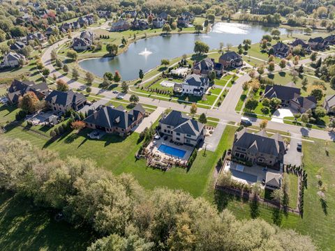 Tiny photo for 39W364 Longmeadow Lane, St. Charles, IL 60175 (MLS # 12619904)