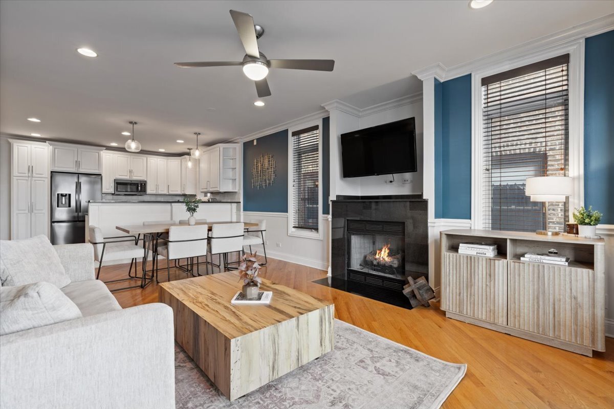 2022 N Wood Street 1N