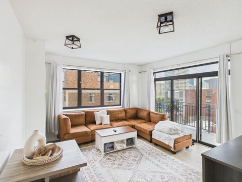 Tiny photo for 1529 S State Street #8B, Chicago, IL 60605 (MLS # 12496937)