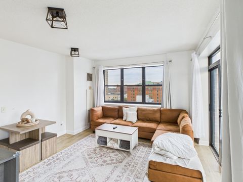 Tiny photo for 1529 S State Street #8B, Chicago, IL 60605 (MLS # 12496937)
