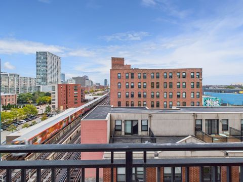Tiny photo for 1529 S State Street #8B, Chicago, IL 60605 (MLS # 12496937)