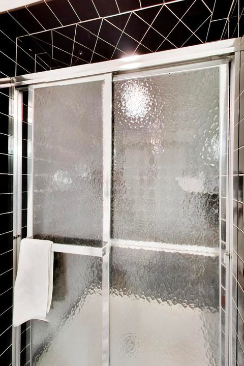 Tiny photo for 1535 Forest Avenue #402, River Forest, IL 60305 (MLS # 12613405)