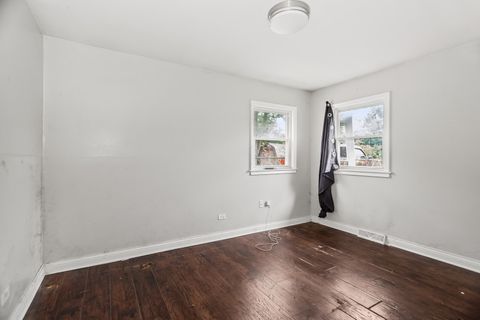 Tiny photo for 1621 Ingrid Lane, Chicago Heights, IL 60411 (MLS # 12455113)