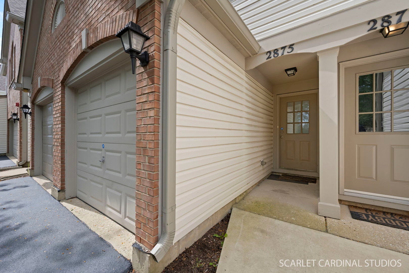 2875 Stonewater Drive 2875