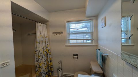 Tiny photo for 232 Kilpatrick Avenue, Wilmette, IL 60091 (MLS # 12586928)