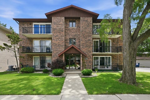 Photo of 9535 S 54th Avenue #3N, Oak Lawn, IL 60453 (MLS # 12770132)